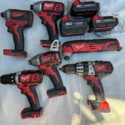 Tools Milwuakee Different prices