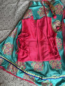 Girls Beautiful 3 Pieces Lehanga Choli And Duppatta