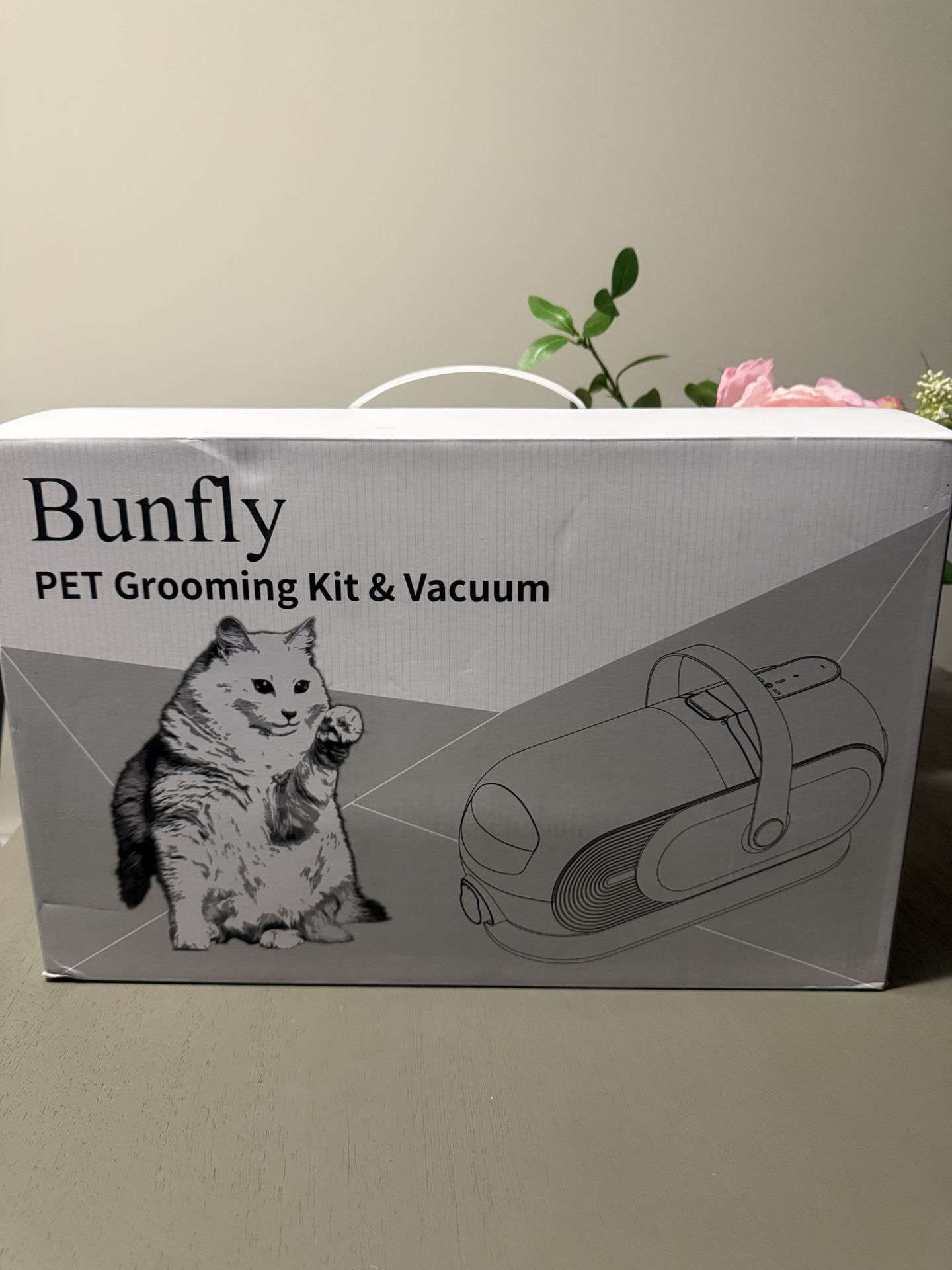 Pet Grooming Kit And Vacuum