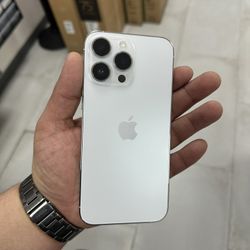 iPhone 14 Pro Max Unlocked 128GB! Finance For $50 Down Payment!!