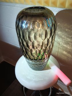 Decorative Glass Vase 5 Bucks
