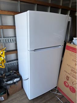 Seasons refrigerator