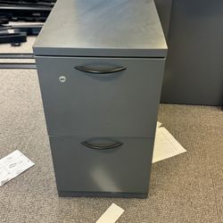 File Cabinet 2 Door 