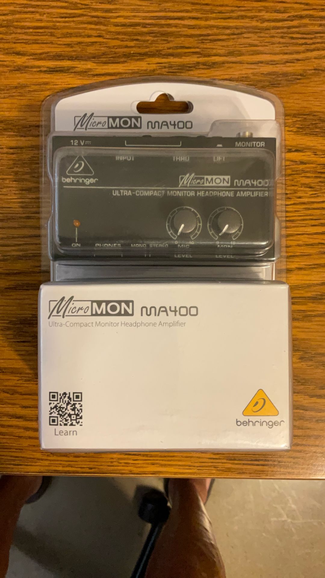 Behringer Micromon MA400 Headphone Amplifier