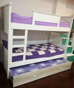 White Wood Bunk Bed with Trundle