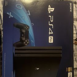 Ps4 - 1tb - 250$
