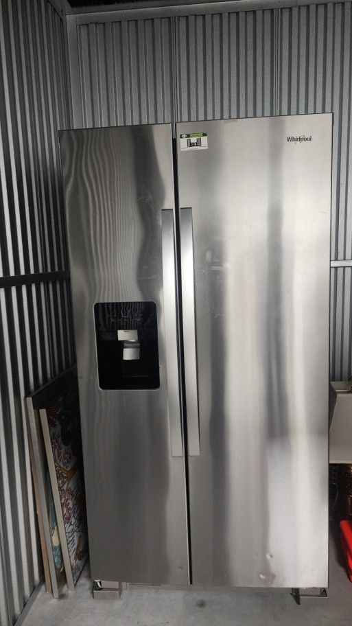 Whirlpool Side By Side Refrigerator - Stainless Steel