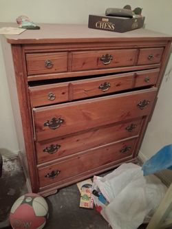 Dresser
