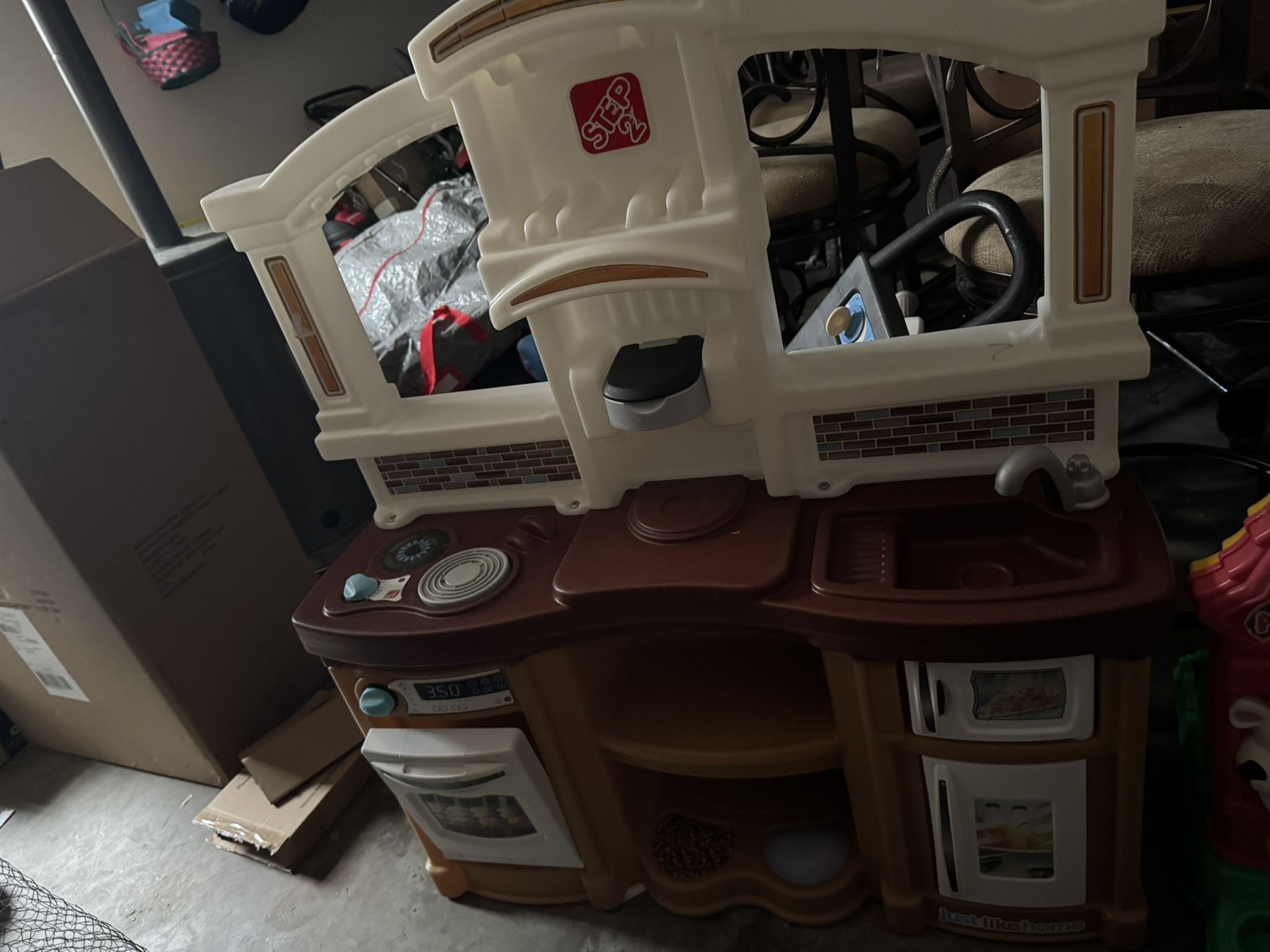 Toy Kitchen $20