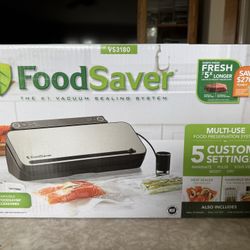 FoodSaver VS3180 *NEW IN BOX*