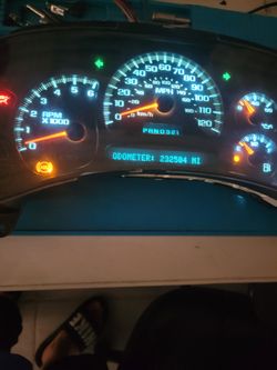 03 06 OEM CHEVY SILVERADO CLUSTER