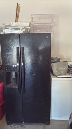 Kenmore Black Side-by-Side Refrigerator with Ice Maker