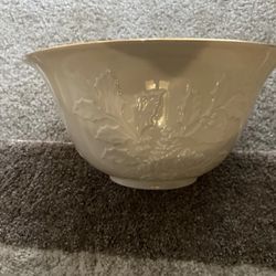 Vintage LENOX Gold Trim WINTER IMPRINTS LARGE BOWL 10.5"