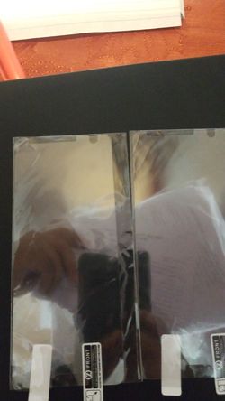 2 Galaxy s7 screen protectors