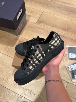 Bur🫐 Shoes