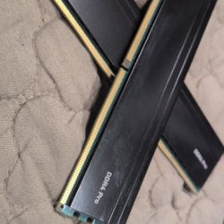 RAM! Desktop32GB Kit (2x16GB) Crucial DDR4 UDIMM Desktop RAM $100