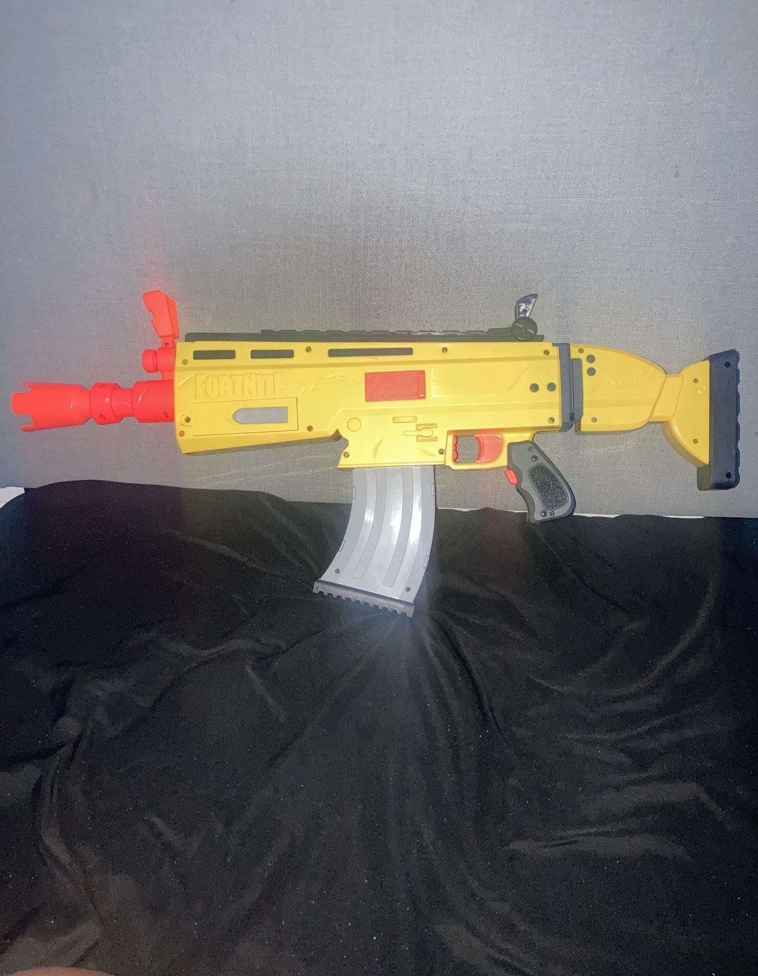 Fortnite AR Nerf Gun (Brand New)