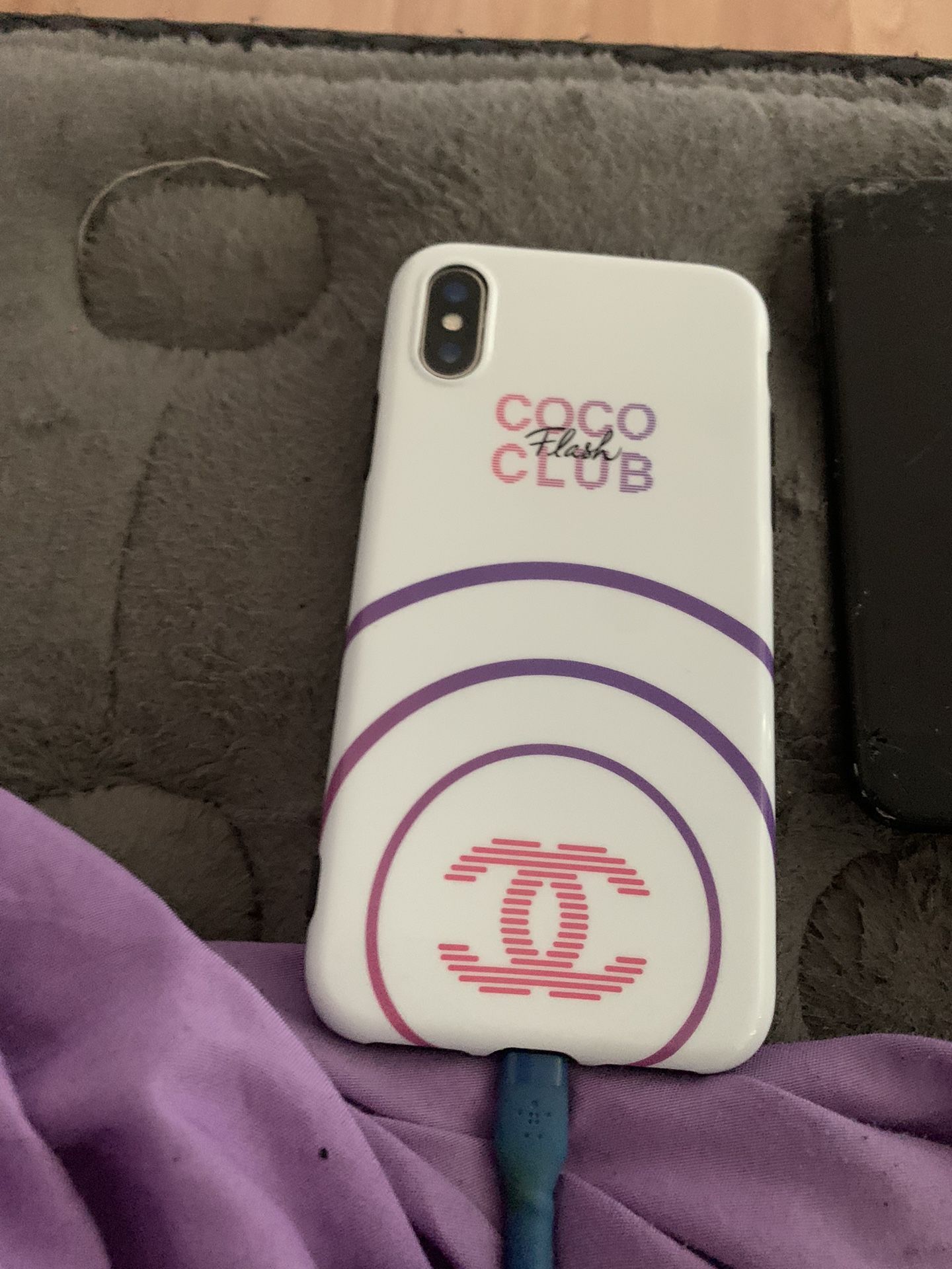 iPhone XS
