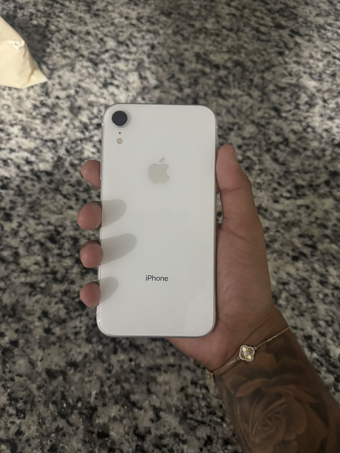 iPhone XR