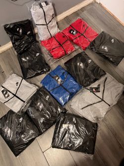 nike techs sets  all sizes