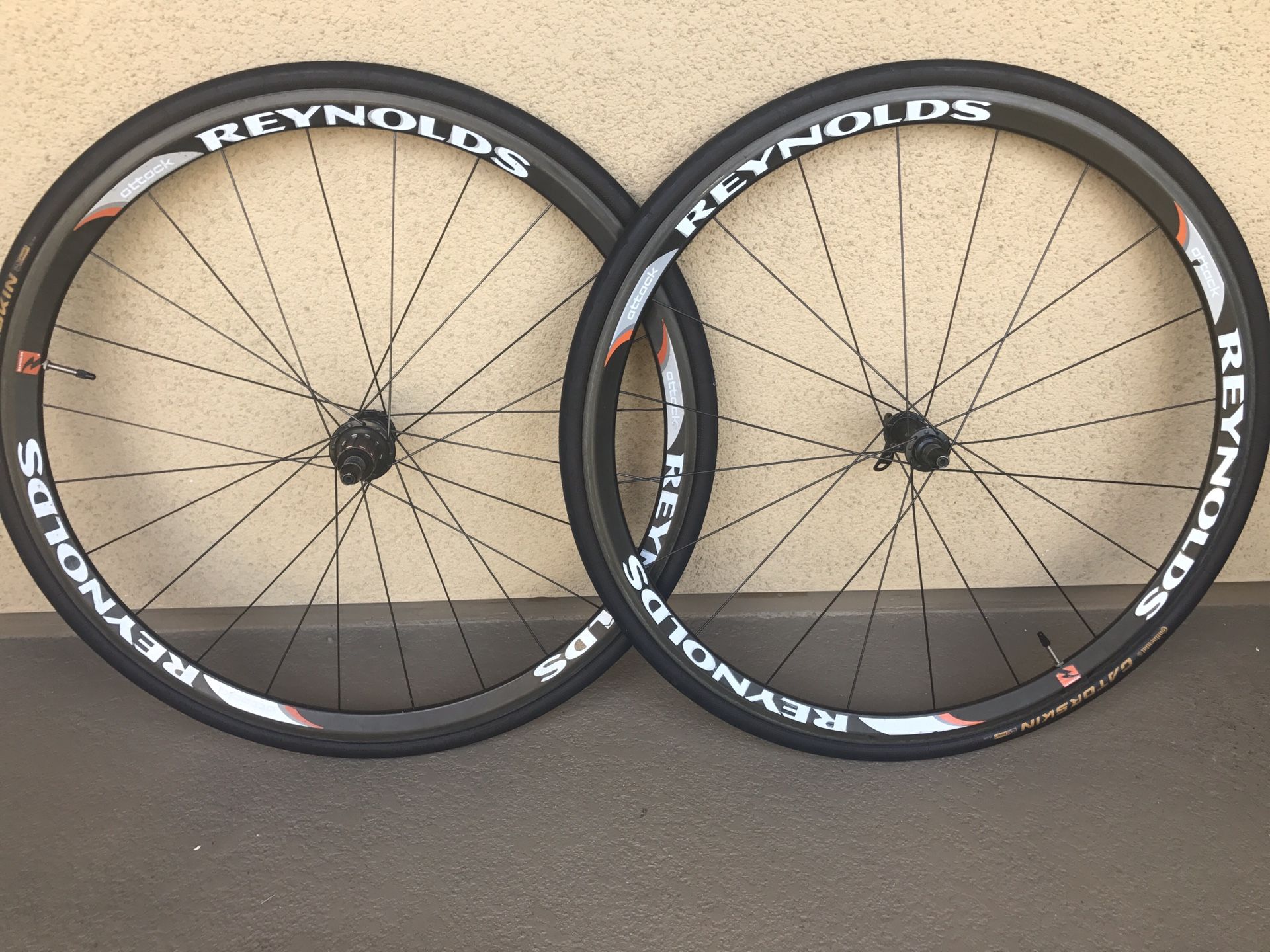 Reynolds Attack Carbon Wheels 700c