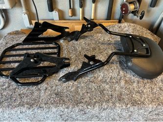 Harley Davidson sissy bar and luggage rack