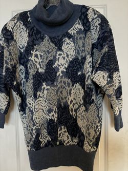 Fun Blue Silver Wintery Top