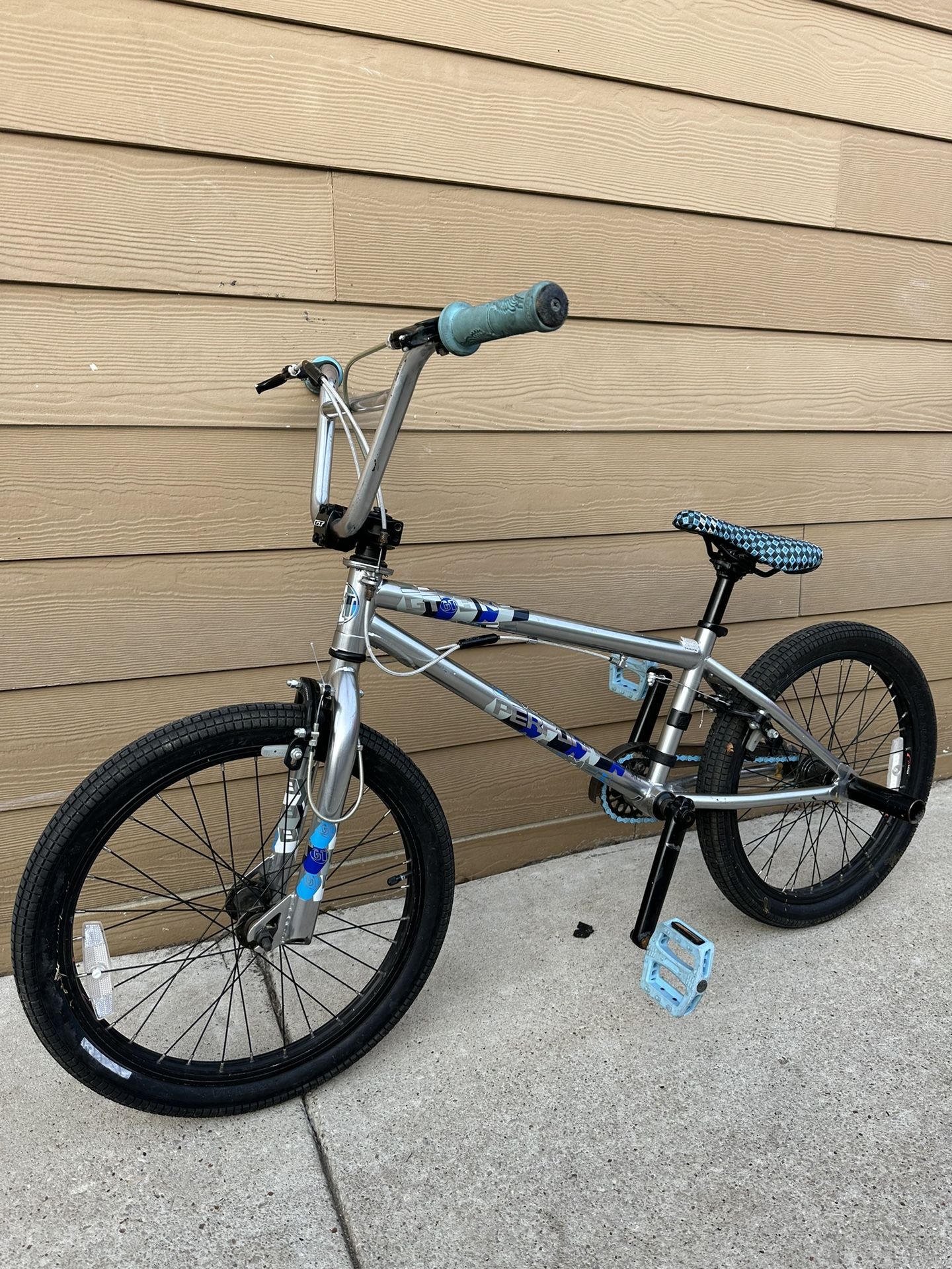 Bmx Bike  GT Sz  20