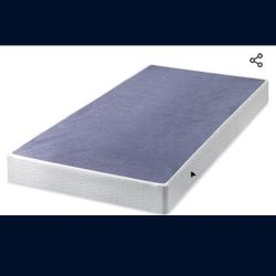 7 Inch Metal Smart Box Spring / Twin  ( In Box)