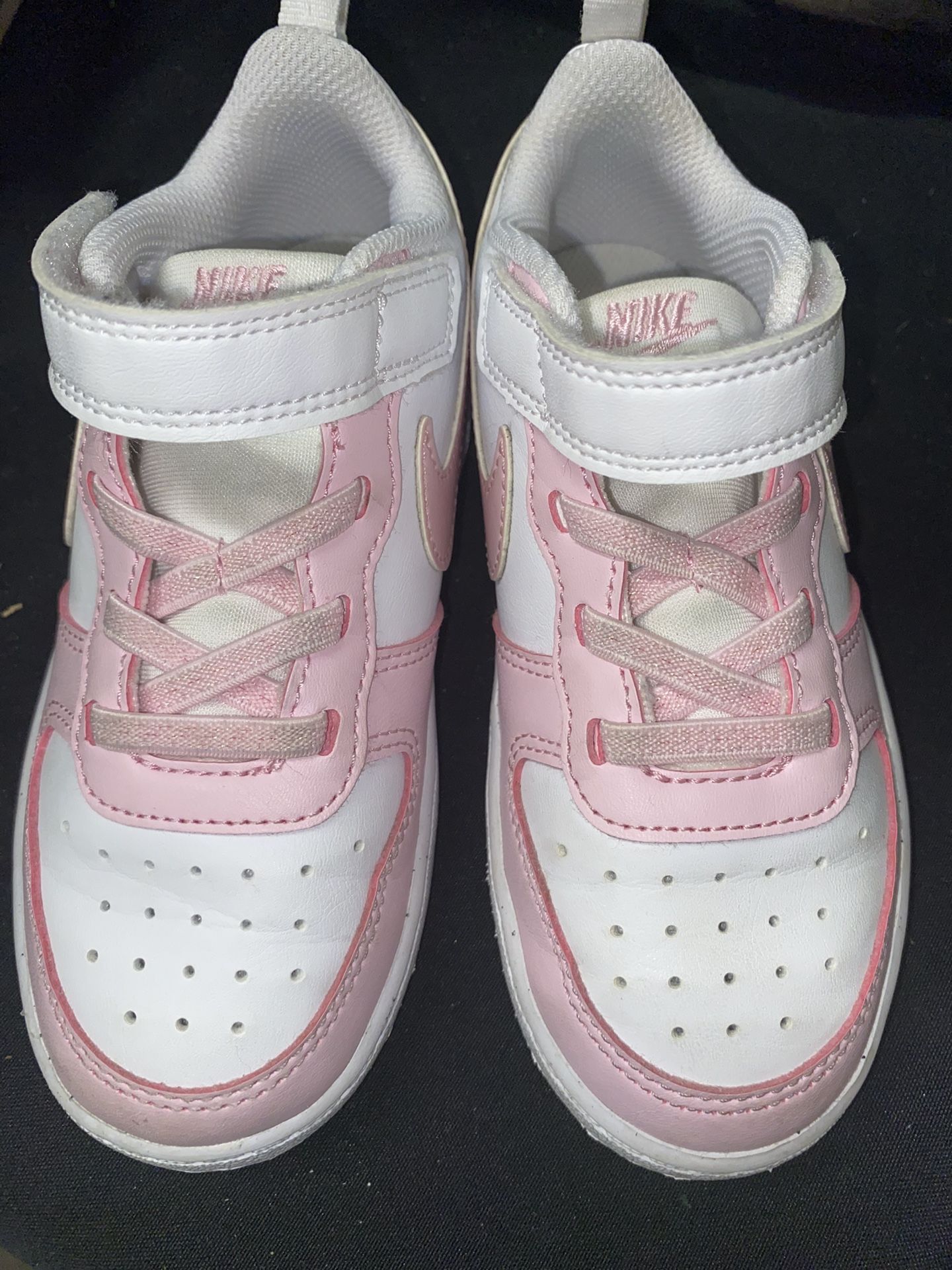 Nike Court Borough Low