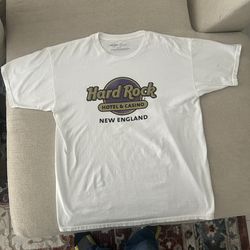 Vintage hard rock casino and hotel New England shirt size large white