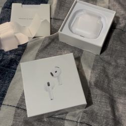 AirPods Pro And Normal AirPods 