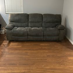 Sofa Triple Recliner 