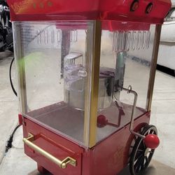 Small Popcorn Machine 