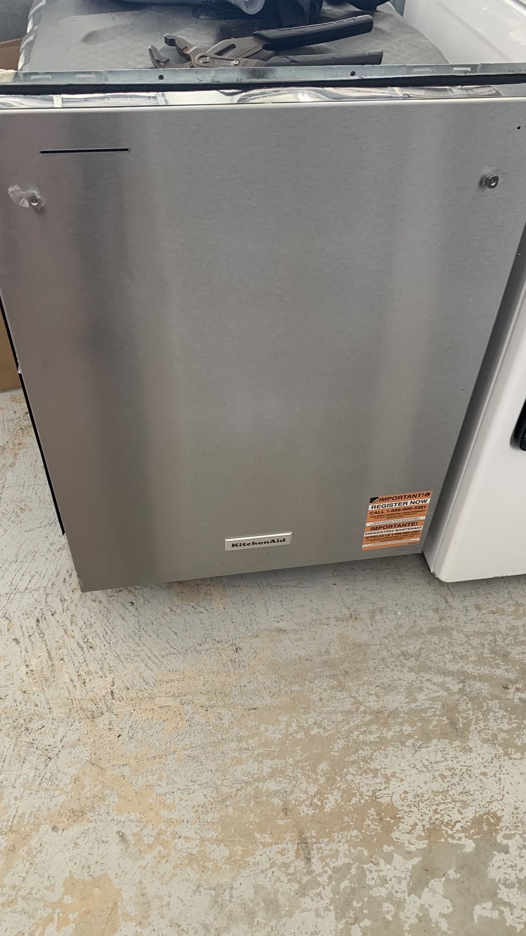 NEW KITCHENAID DISHWASHER