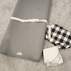 Baby Changing Pad With 2 Covers