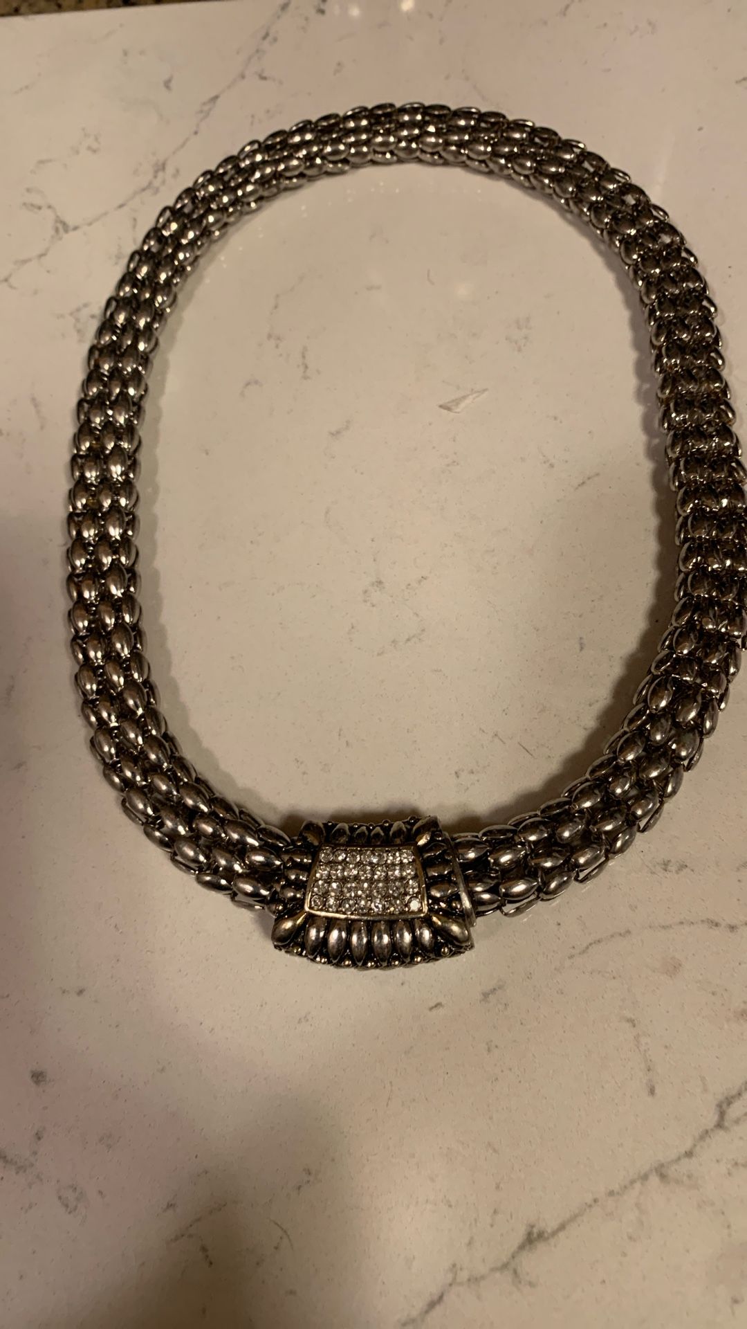 Magnetic Choker Necklace Silver with Rhinestones