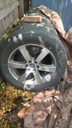 4 Ford F-150 Wheels With Tires