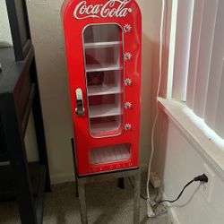 Coca-cola Vending Machine Mini