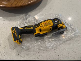 Dewalt XR Oscillating multi tool