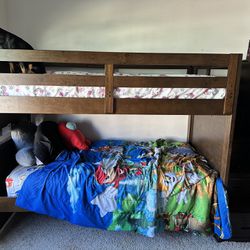 Rooms2Go Santa Cruz Twin Bunk Bed