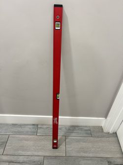 Milwaukee48 in. REDSTICK Compact Box Beam Level (New)