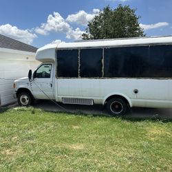 2003 Ford Econoline