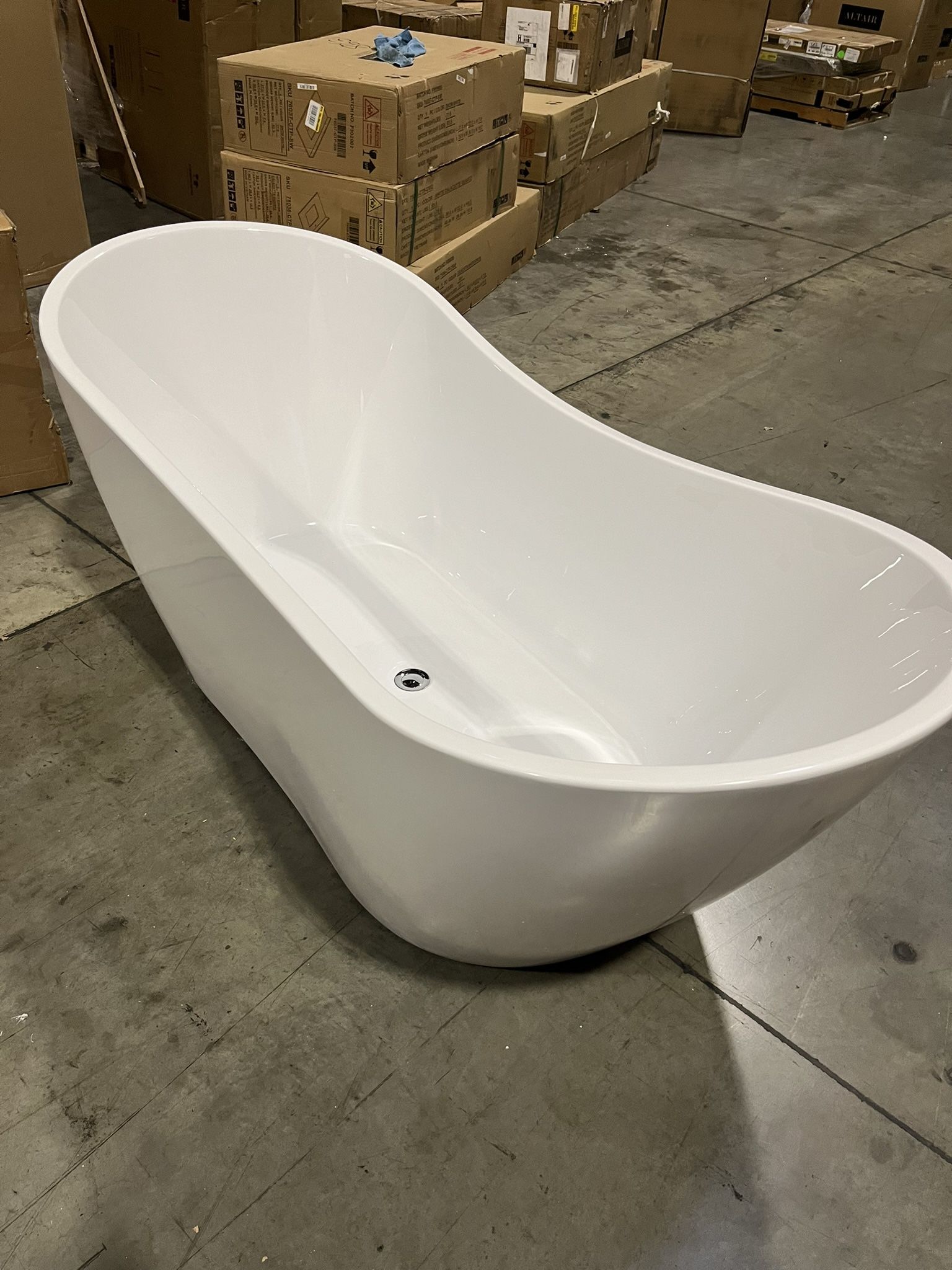 70” Bathtub Made Of Acrylic And Fiberglass