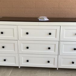 Wood Dresser / Cajonera 