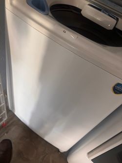 Midea Washer and gas dryer set