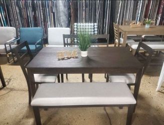 New 6 Piece Kitchen or Dining Set with Bench Seating