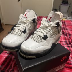 Jordan 4 White Cements 7y