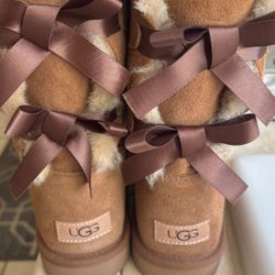 Brown UGG boots 