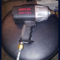 IMPACT WRENCH